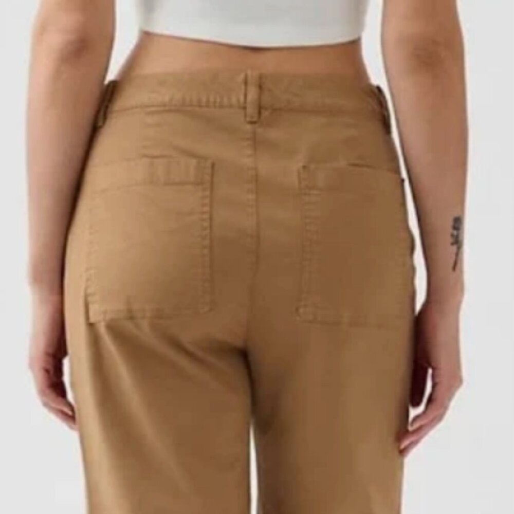 Gap high rise stride ankle pants in 6T